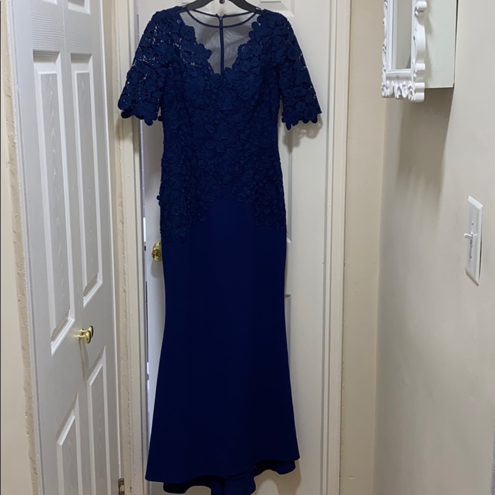 Teri Jon Stunning Navy Gown